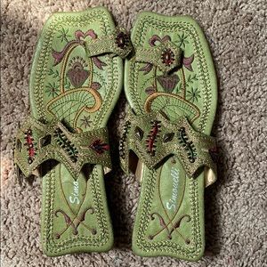 Simouelli Ring toe sandals